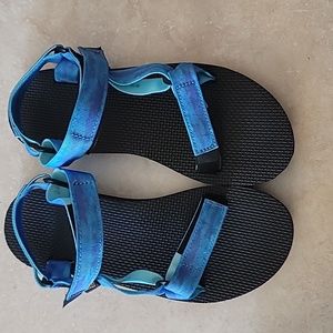 TEVA Sandals sz 8